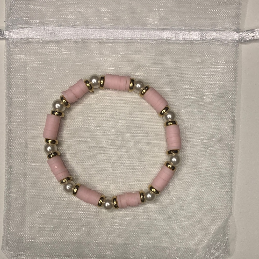 Elegant Pink and Gold Beaded Bracelet